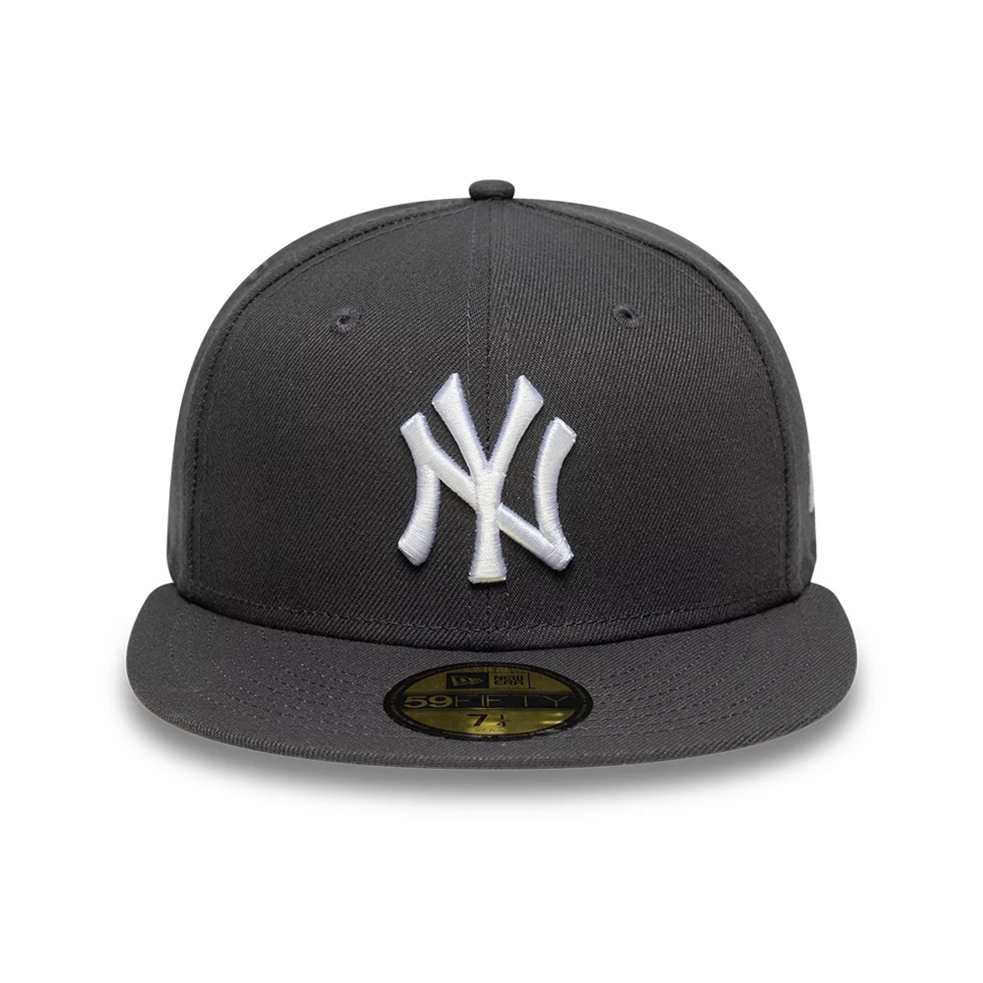 This is a New York Yankees Essential Grey 59FIFTY Cap 2