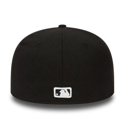 This is a LA Dodgers Essential Black 59FIFTY Cap 5