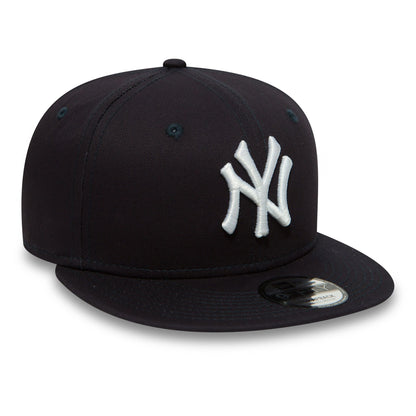 This is a New York Yankees Essential Navy 9FIFTY Cap 3