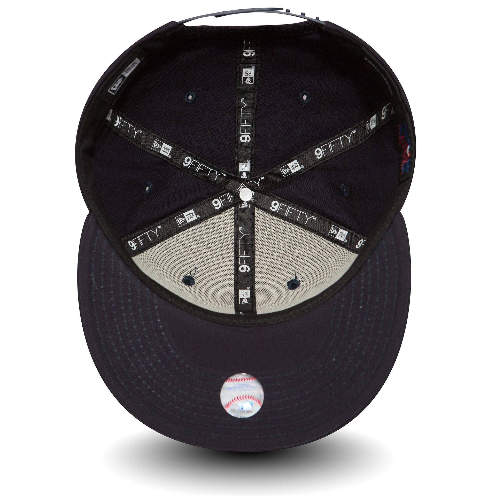 This is a Boston Red Sox Essential Navy 9FIFTY Cap 4