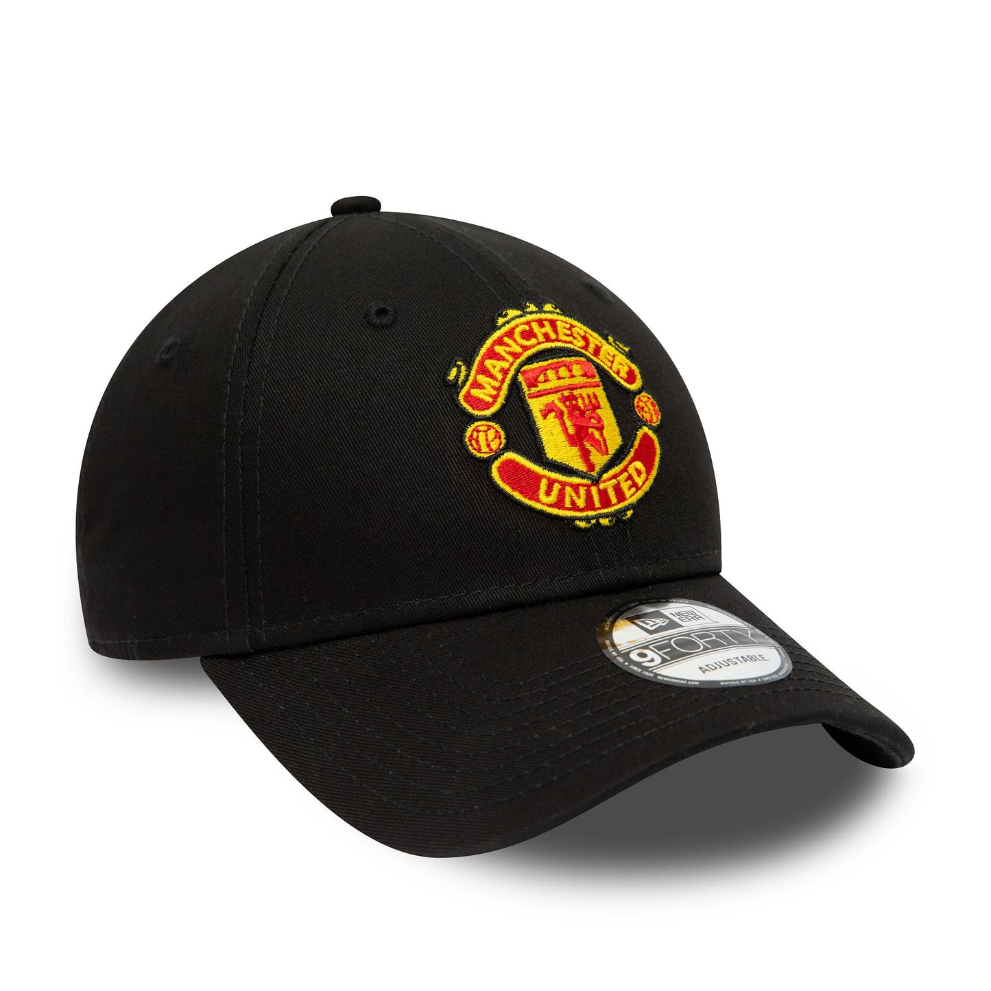 This is a Manchester United Essential Black 9FORTY Cap 5