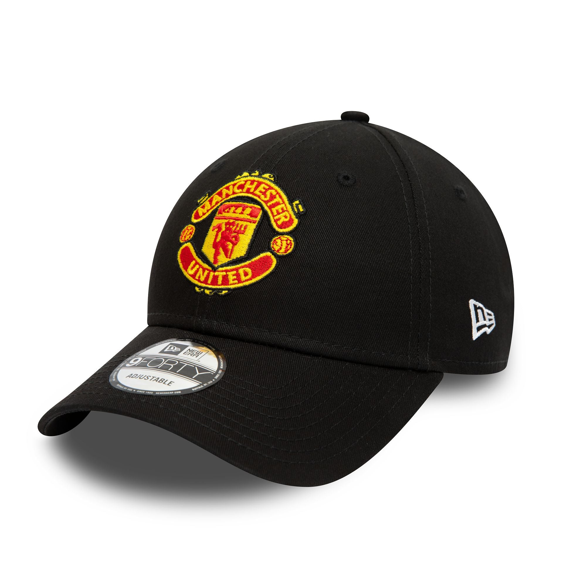 This is a Manchester United Essential Black 9FORTY Cap 1