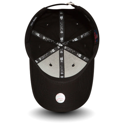 This is a LA Dodgers Essential Black 9FORTY Cap 2