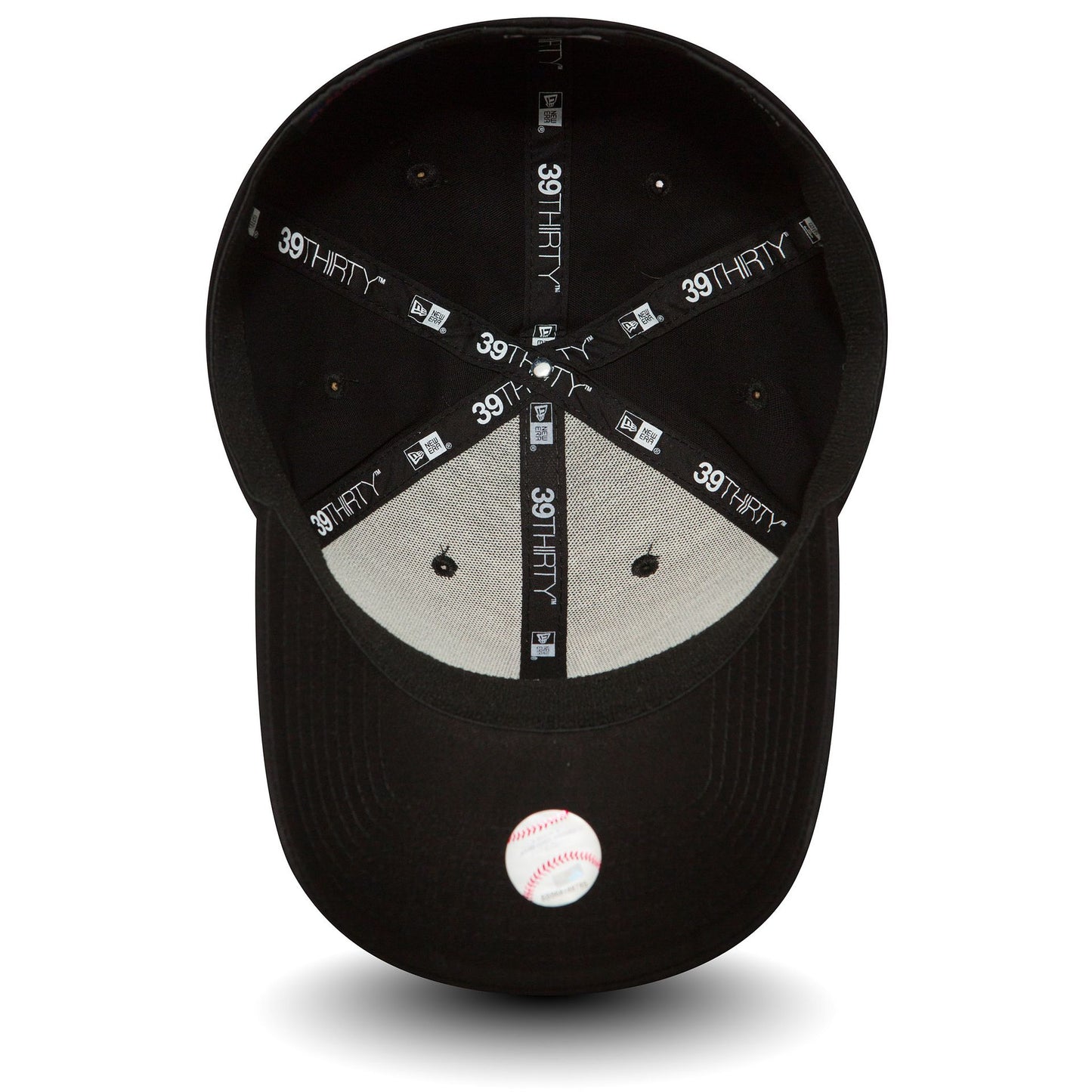 This is a LA Dodgers Essential Black 39THIRTY Cap 4