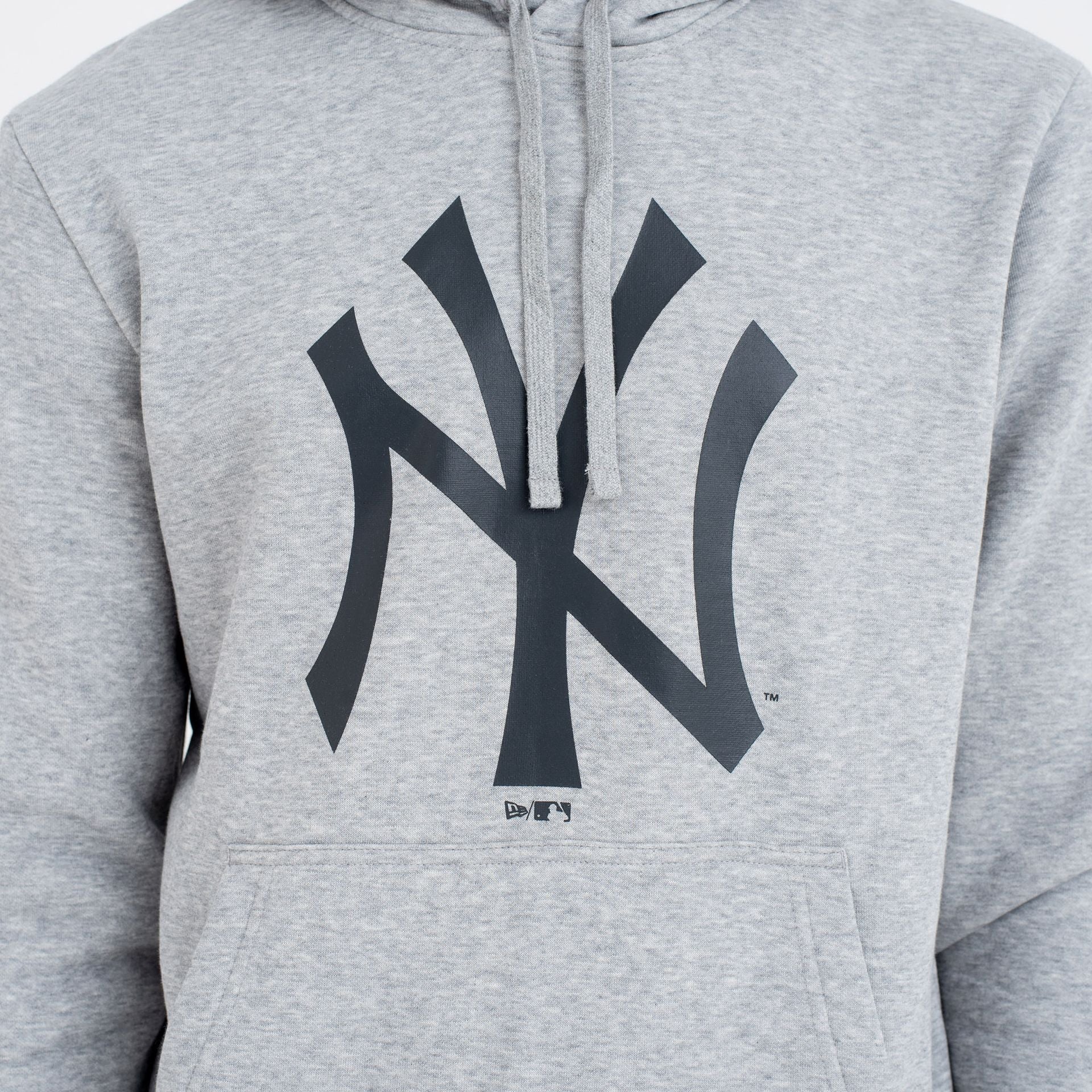 The Male model is wearing New York Yankees Team Logo Grey Hoodie 2