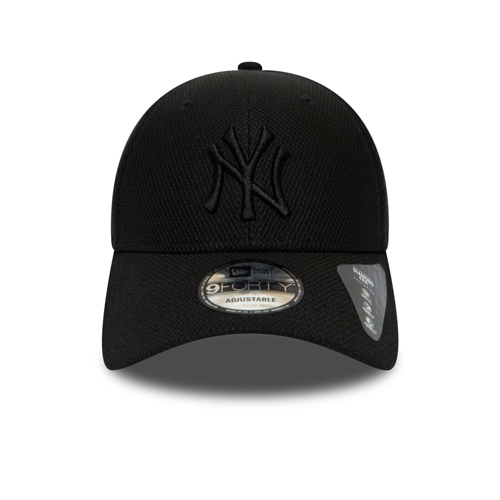 This is a New York Yankees Diamond Era Black 9FORTY Cap 3