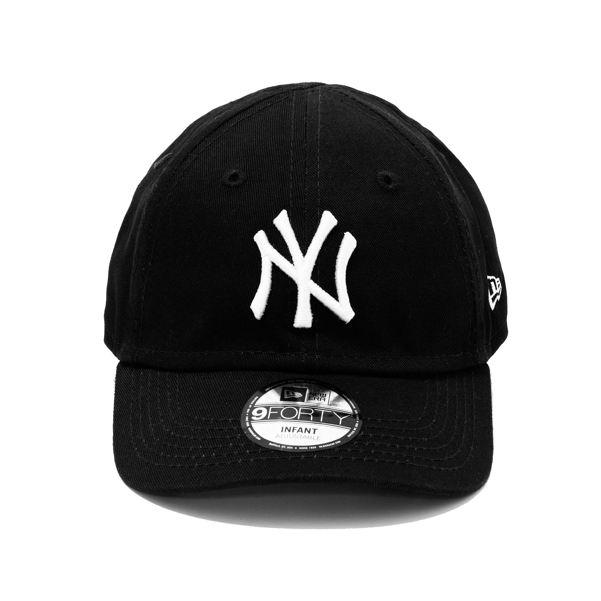 This is a New York Yankees Essential Infant Black 9FORTY Cap 1