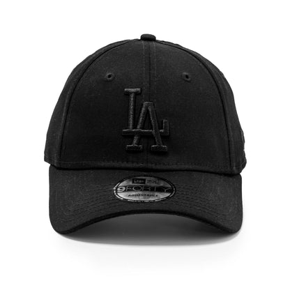 This is a LA Dodgers Essential Black 9FORTY Cap 1