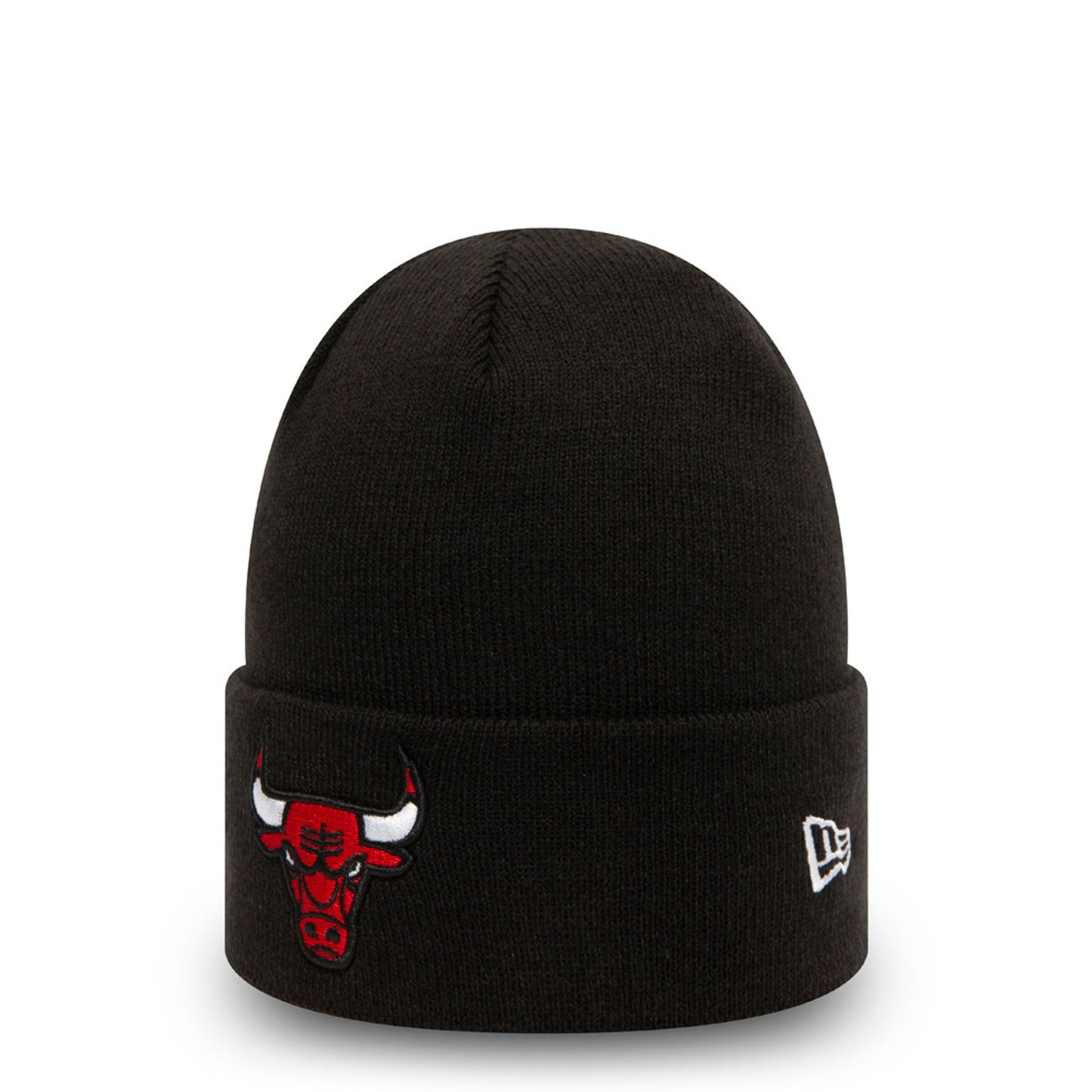 This is a Chicago Bulls Essential Black Cuff Beanie Hat 2