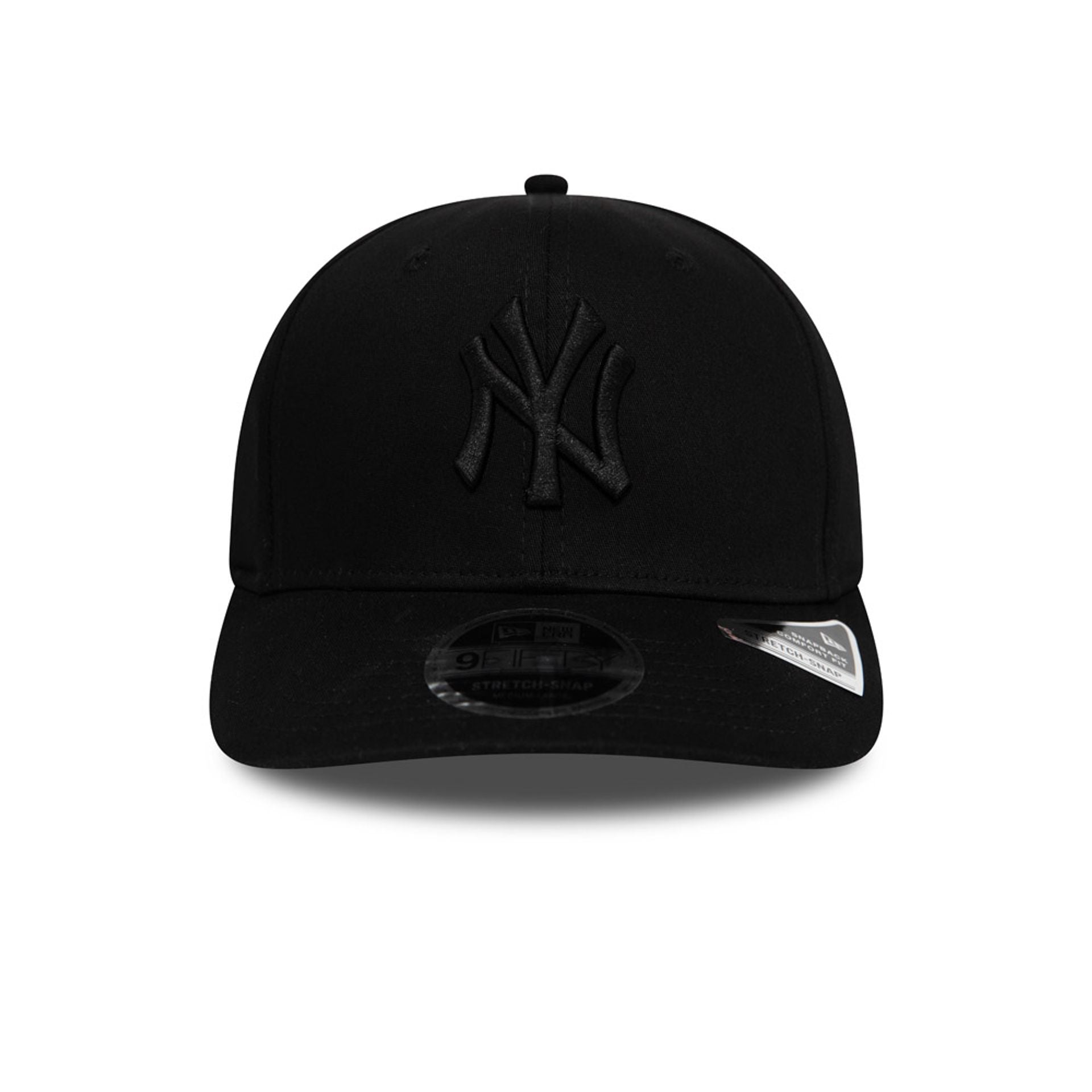 This is a New York Yankees Tonal Black 9FIFTY Stretch Snap Cap 2