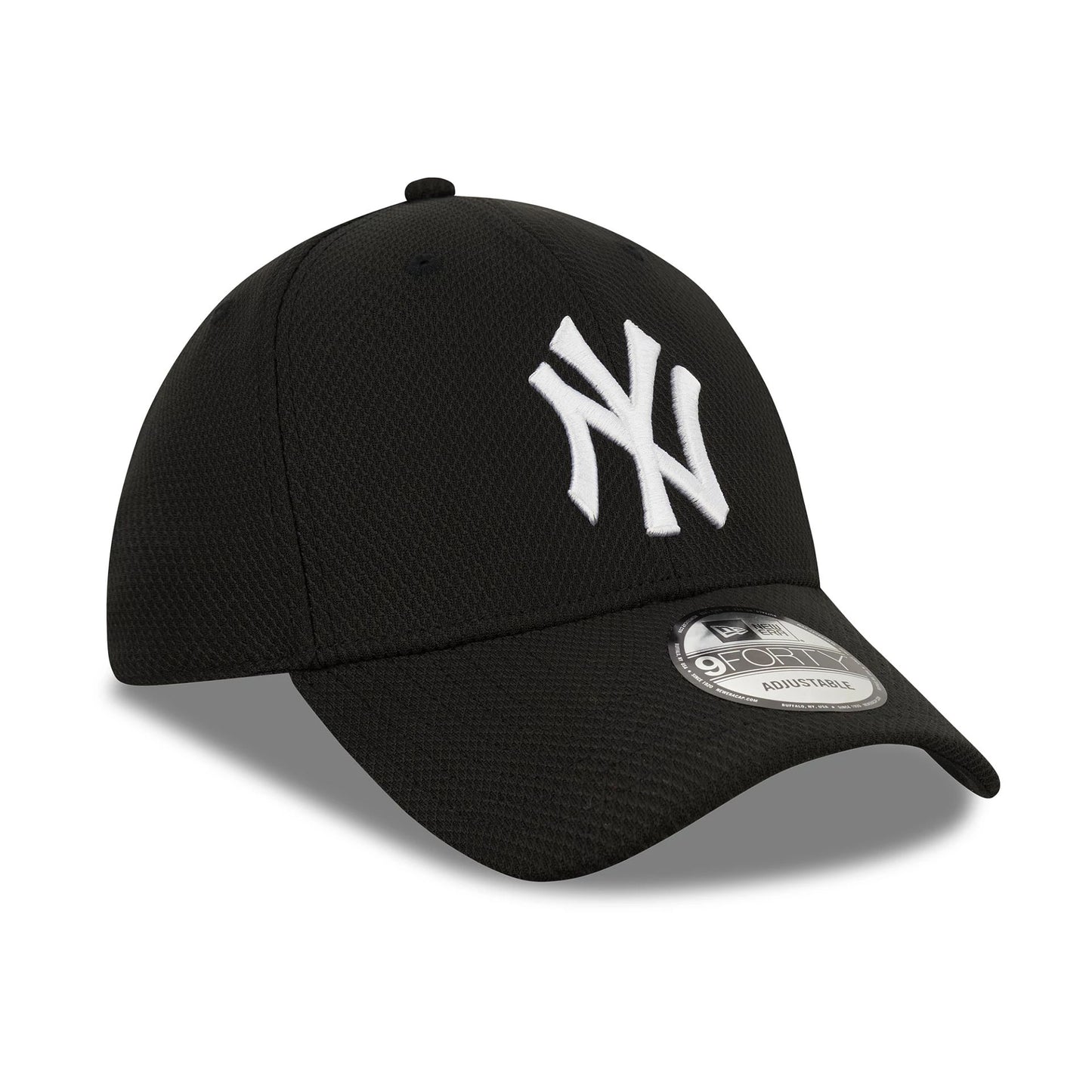 This is a New York Yankees Black 9FORTY Cap 3