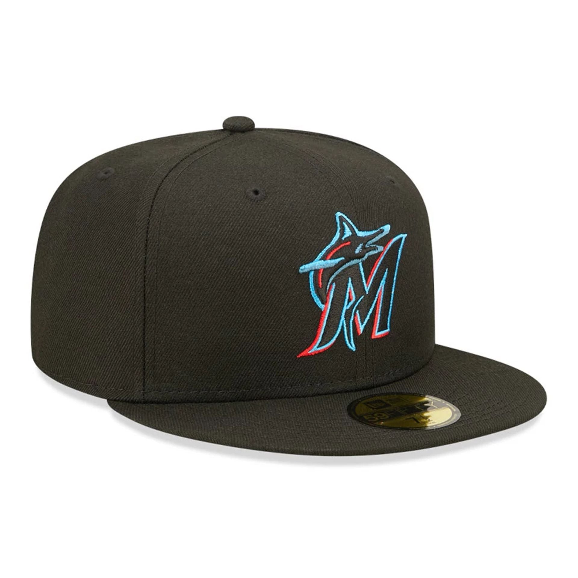 This is a Miami Marlins Authentic On Field Game Black 59FIFTY Fitted Cap 4