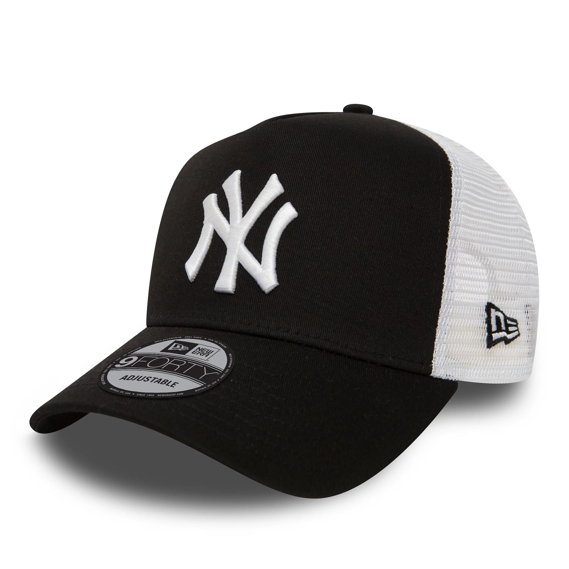 This is a New York Yankees Kids Black A-Frame Trucker Cap 1