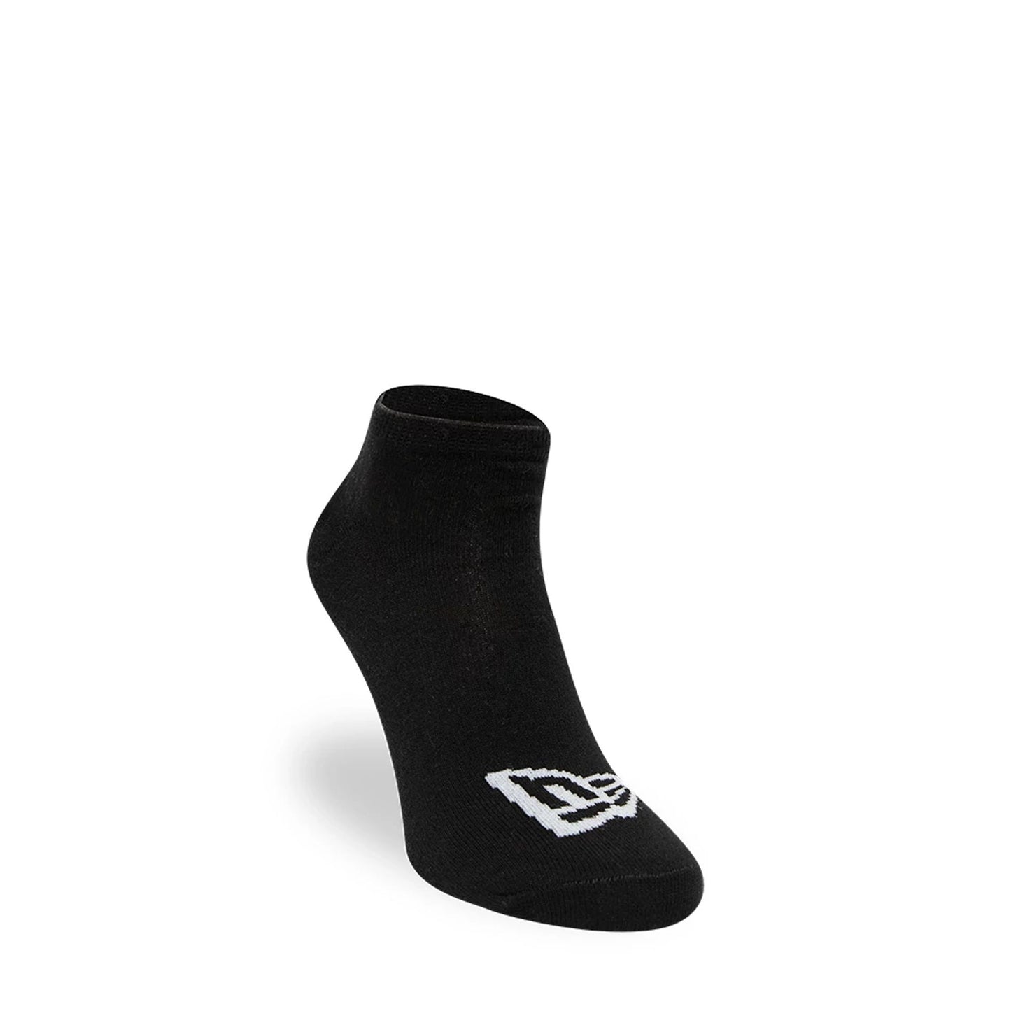 This is a New Era Flag 3 Pack  Sneaker Black Socks 2