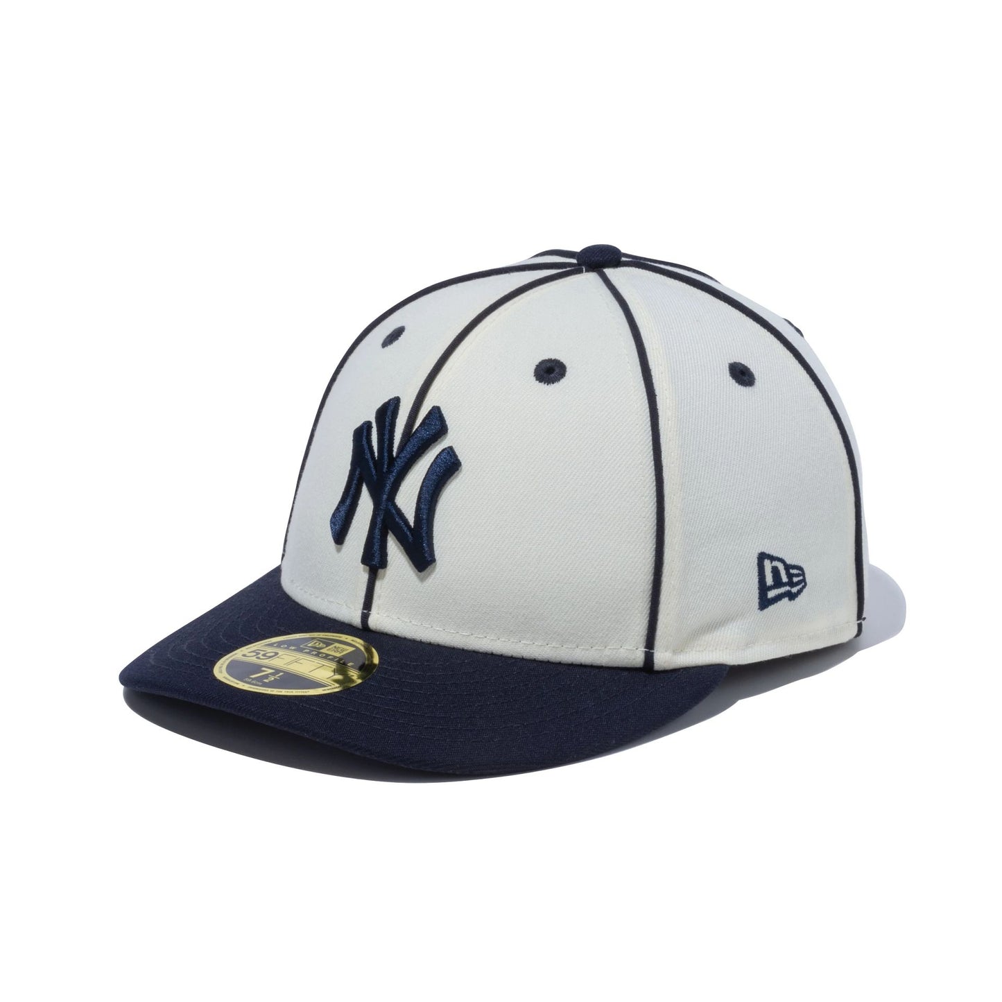 This is a New York Yankees Japan MLB Piping White Low Profile 59FIFTY Fitted Cap 1