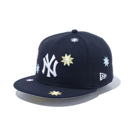 This is a New York Yankees Flower Embroidery New Era Japan Navy 59FIFTY Fitted Cap 1