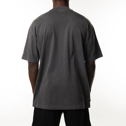 The Male model is wearing LA Dodgers New Era Australia Charcoal Oversized T-Shirt  2