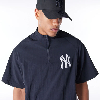 The Male model is wearing New Era Korea MLB New York Yankees Black Short Sleeve Anorak 7