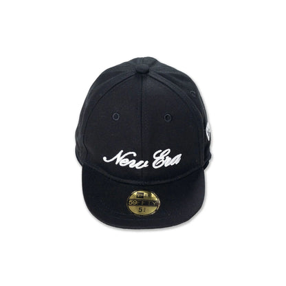 This is a New Era Basic Black Cap Pouch  3