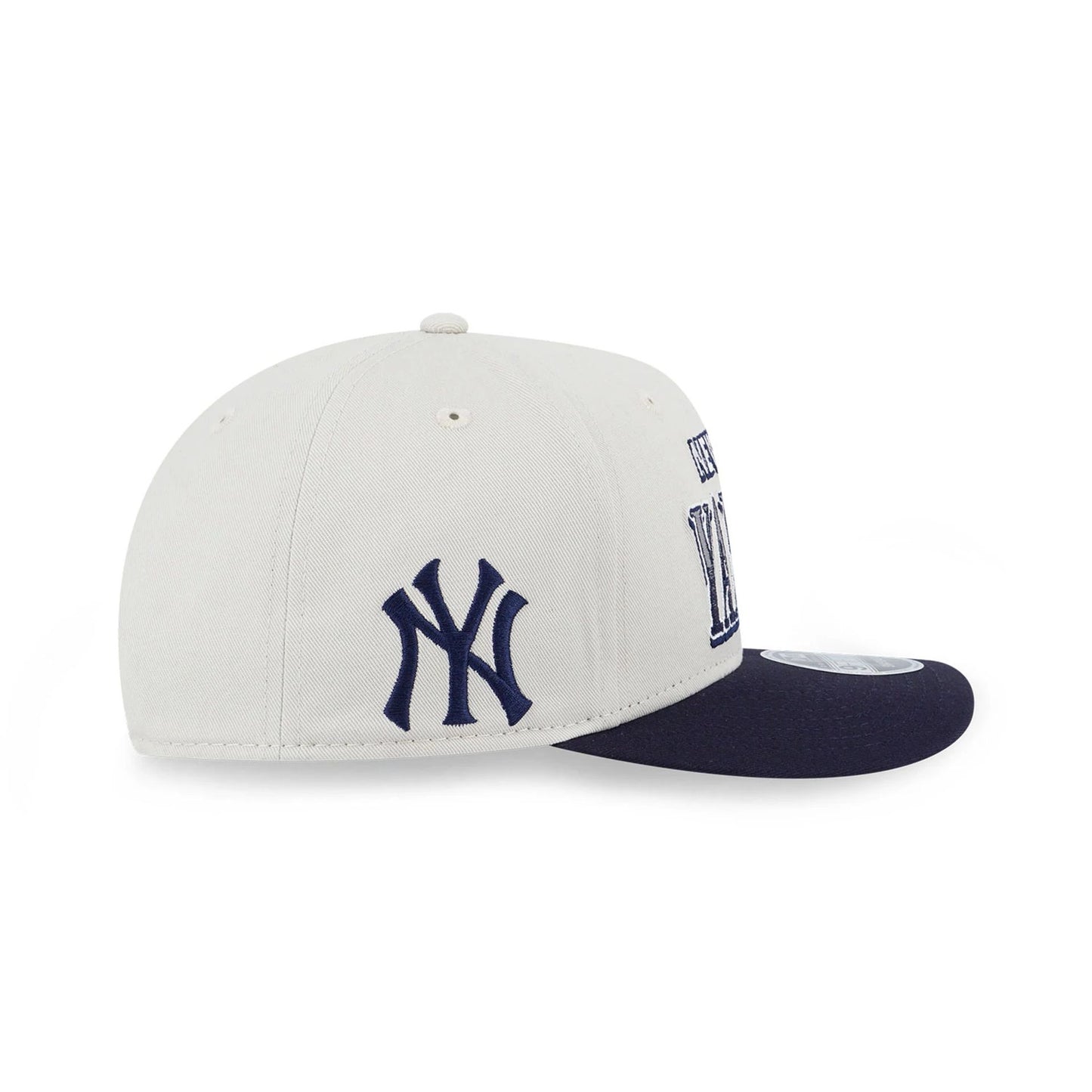 This is a New York Yankees Pre-curved League Retro Cream 9FIFTY Original Fit Snapback Cap 4