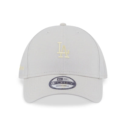 This is a LA Dodgers Colour Era Grey 9FORTY Adjustable Cap 3