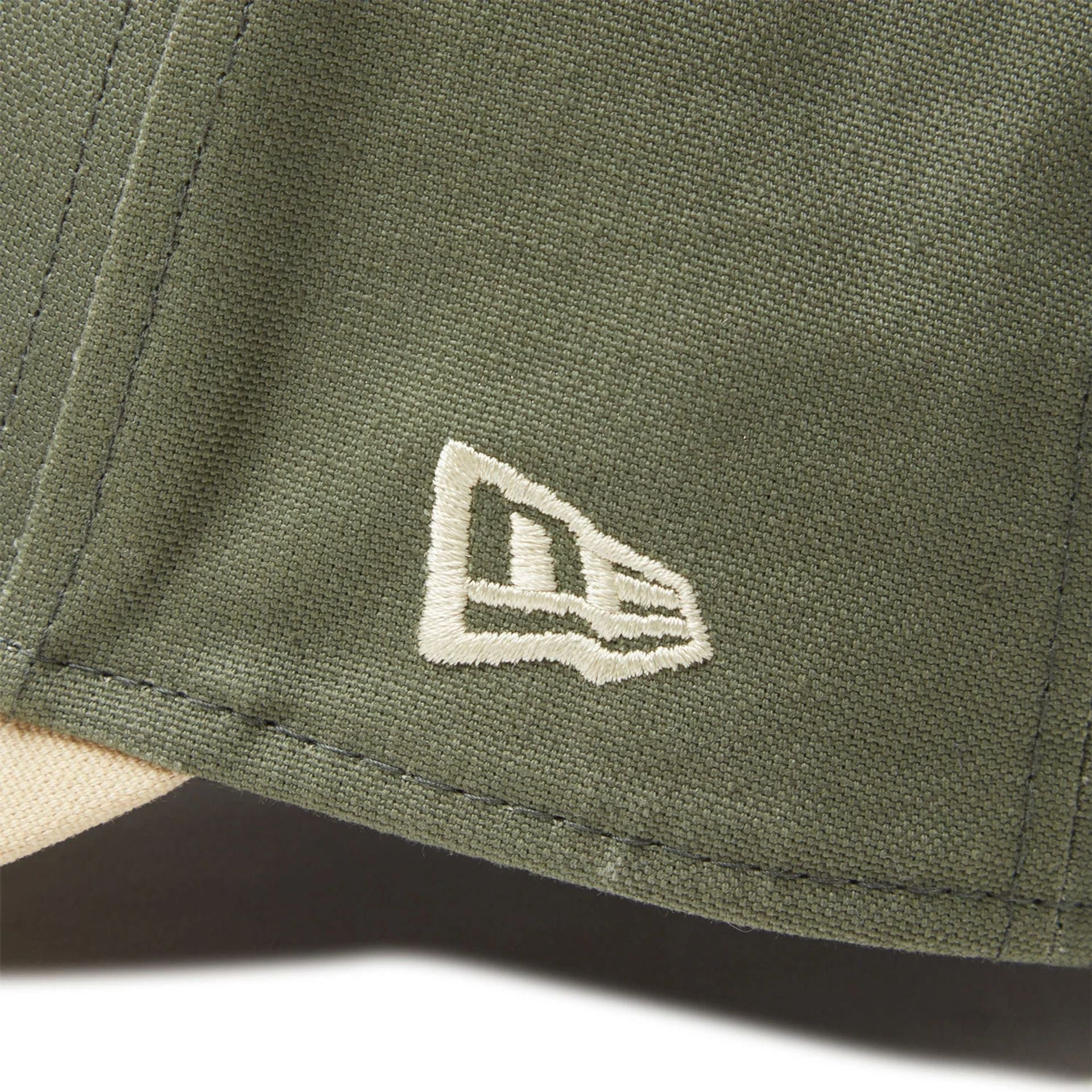 This is a New Era Japan Duck Canvas Green 9FORTY A-Frame Adjustable Cap 5