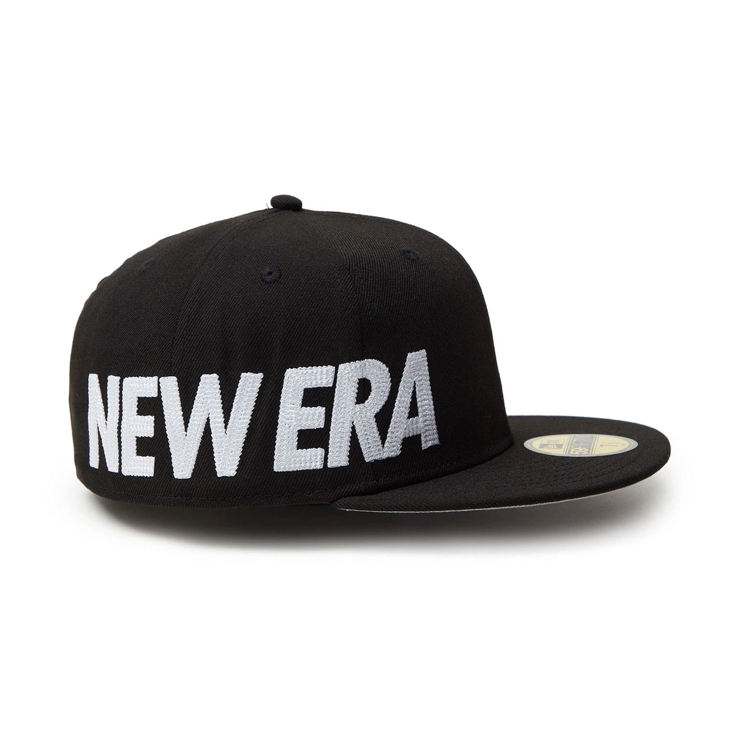 This is a New Era Japan Essential Wordmark Chain Black 59FIFTY Fitted Cap 2