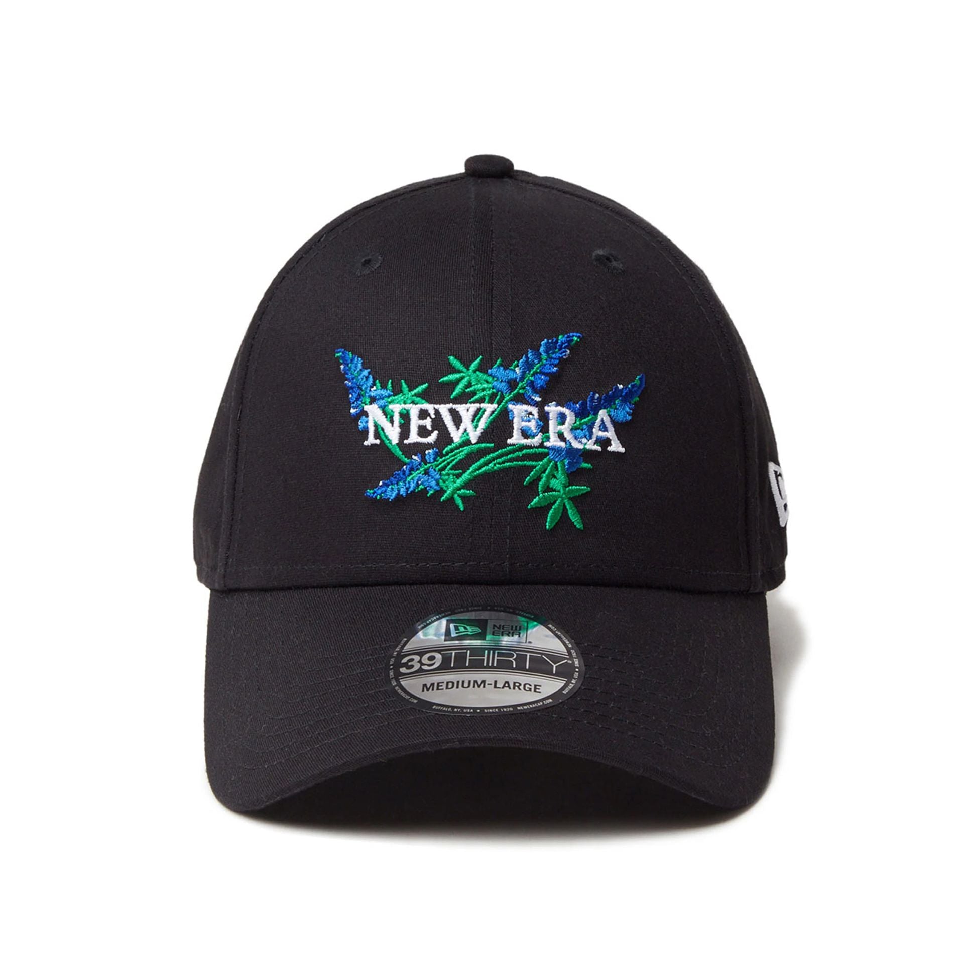 This is a New Era Japan Floral Black 39THIRTY Stretch Fit Cap 2