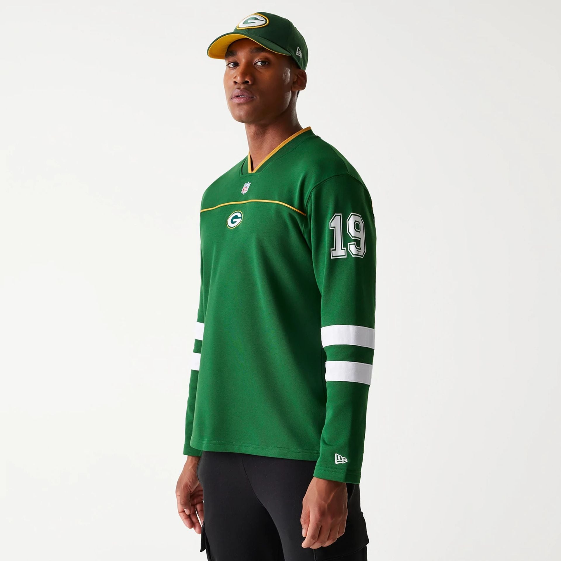 The Male model is wearing Green Bay Packers Korea Green Long Sleeve T-Shirt 1