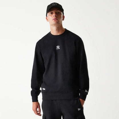 The Male model is wearing New York Yankees Korea Black Sweatshirt 1