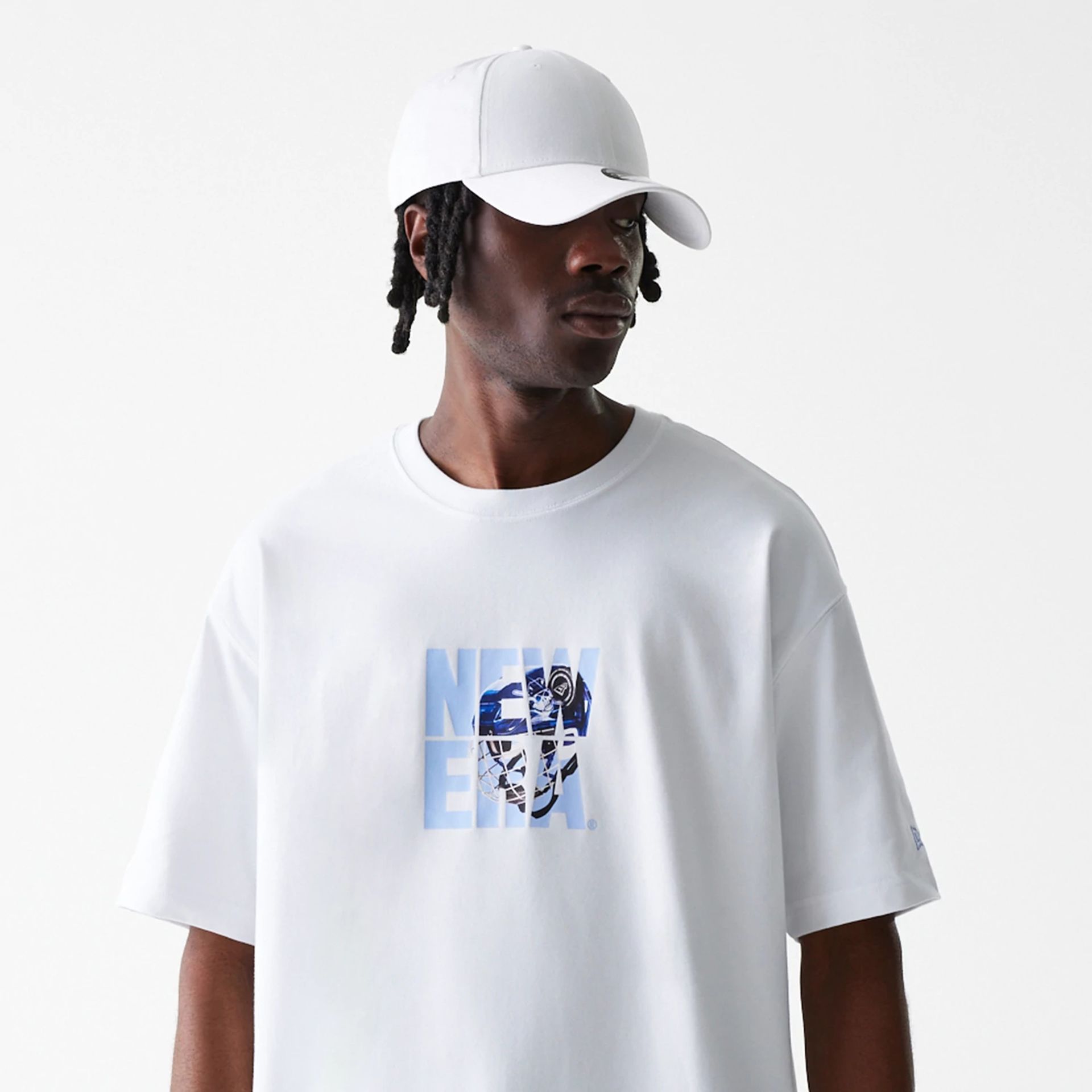 New Era Street Dangle White Oversized T-Shirt  3