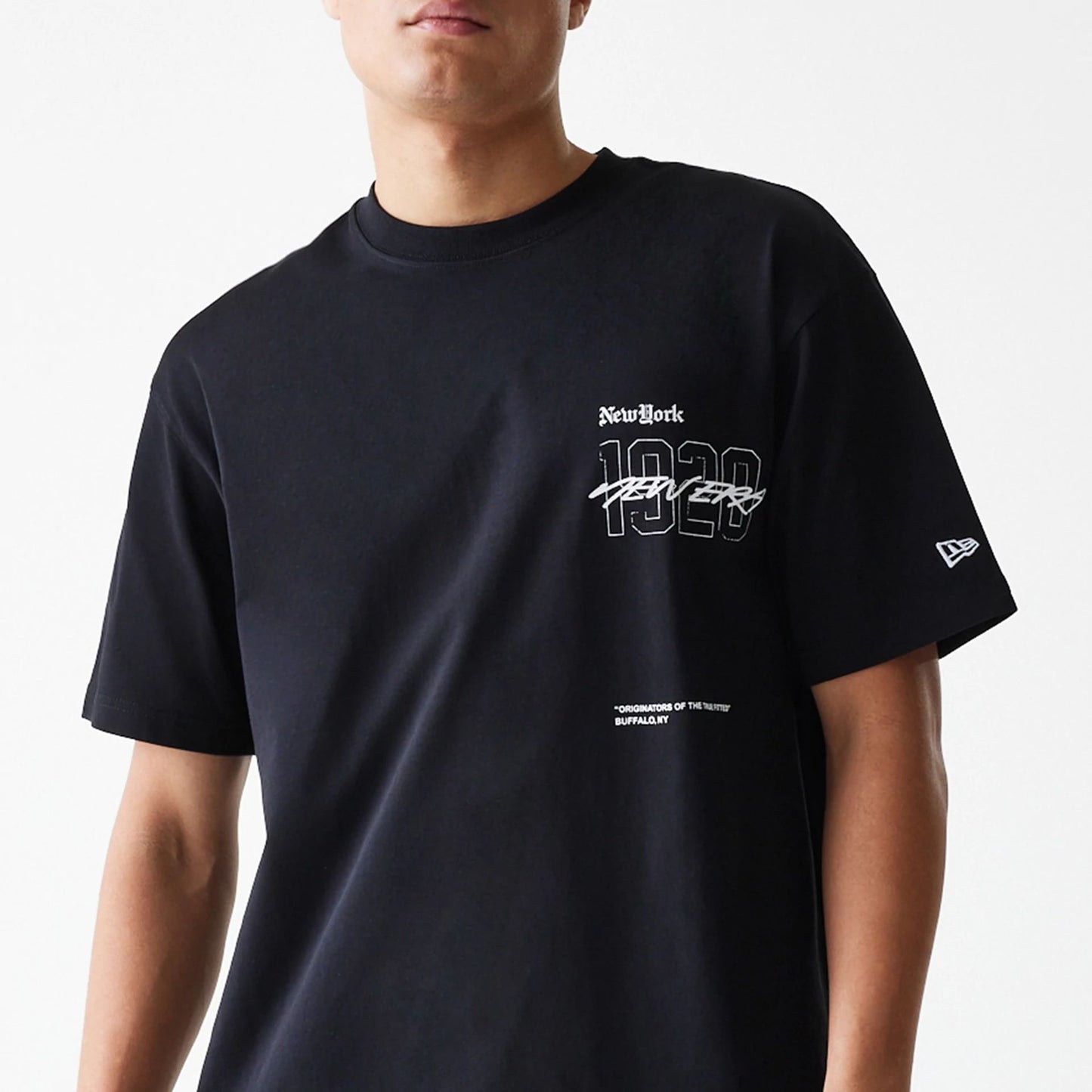 The Male model is wearing Ode To NY Black Oversized T-Shirt 3