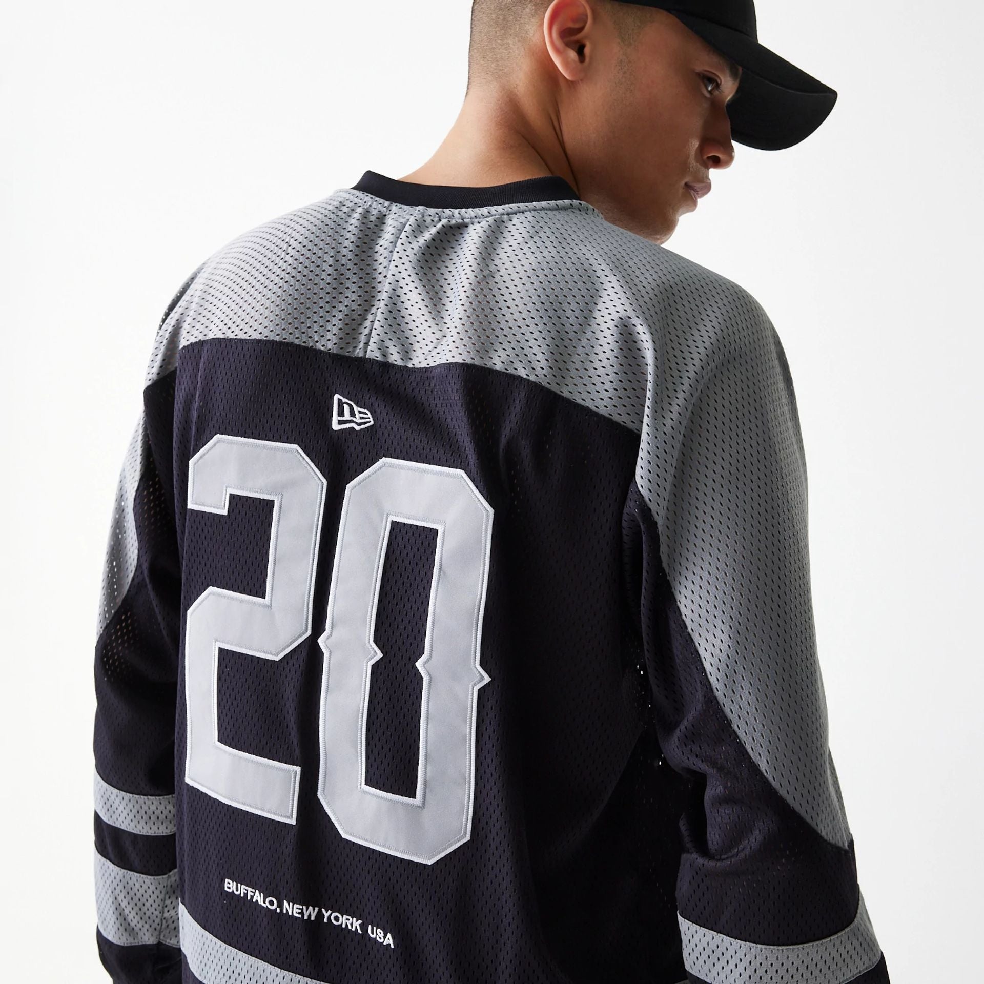 New Era Street Dangle Black Oversized Jersey  6