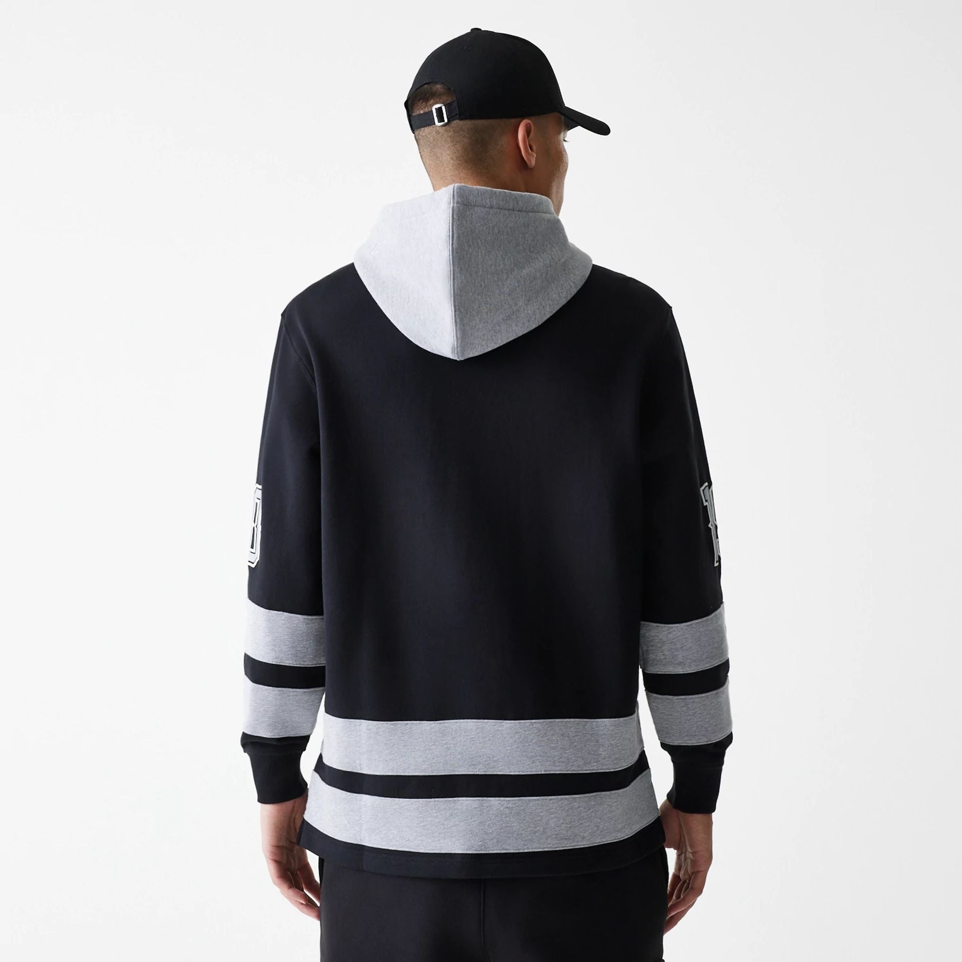 New Era Street Dangle Grey Pullover Hoodie  2