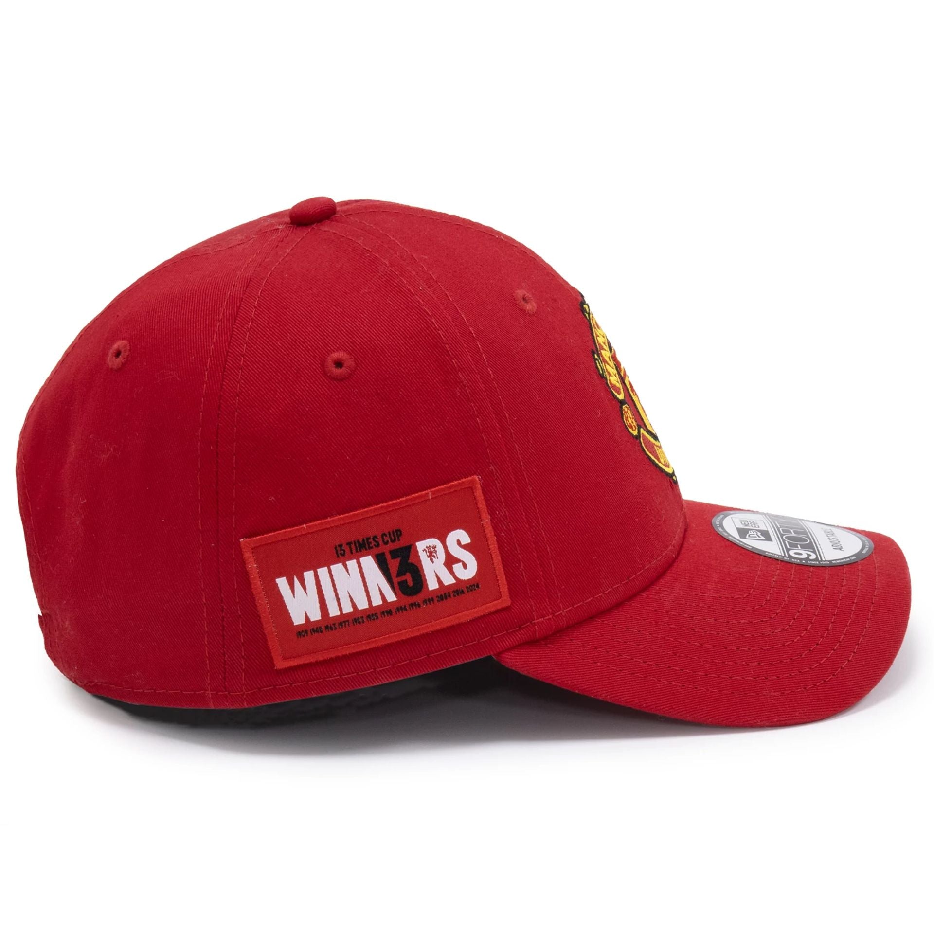 This is a Manchester United FC FA Cup Winners Red 9FORTY Adjustable Cap 4