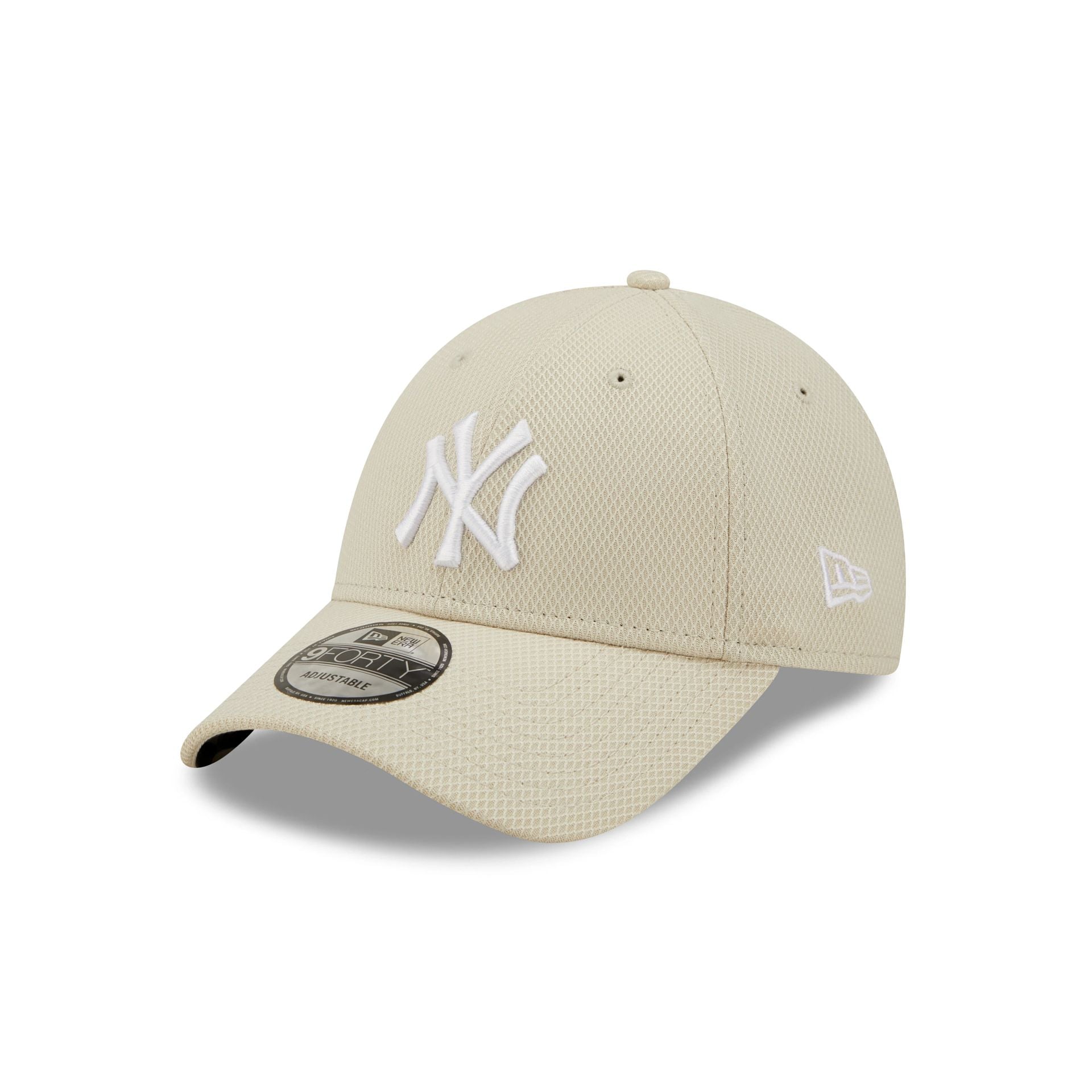 This is a New York Yankees Diamond Era Stone 9FORTY Cap 3