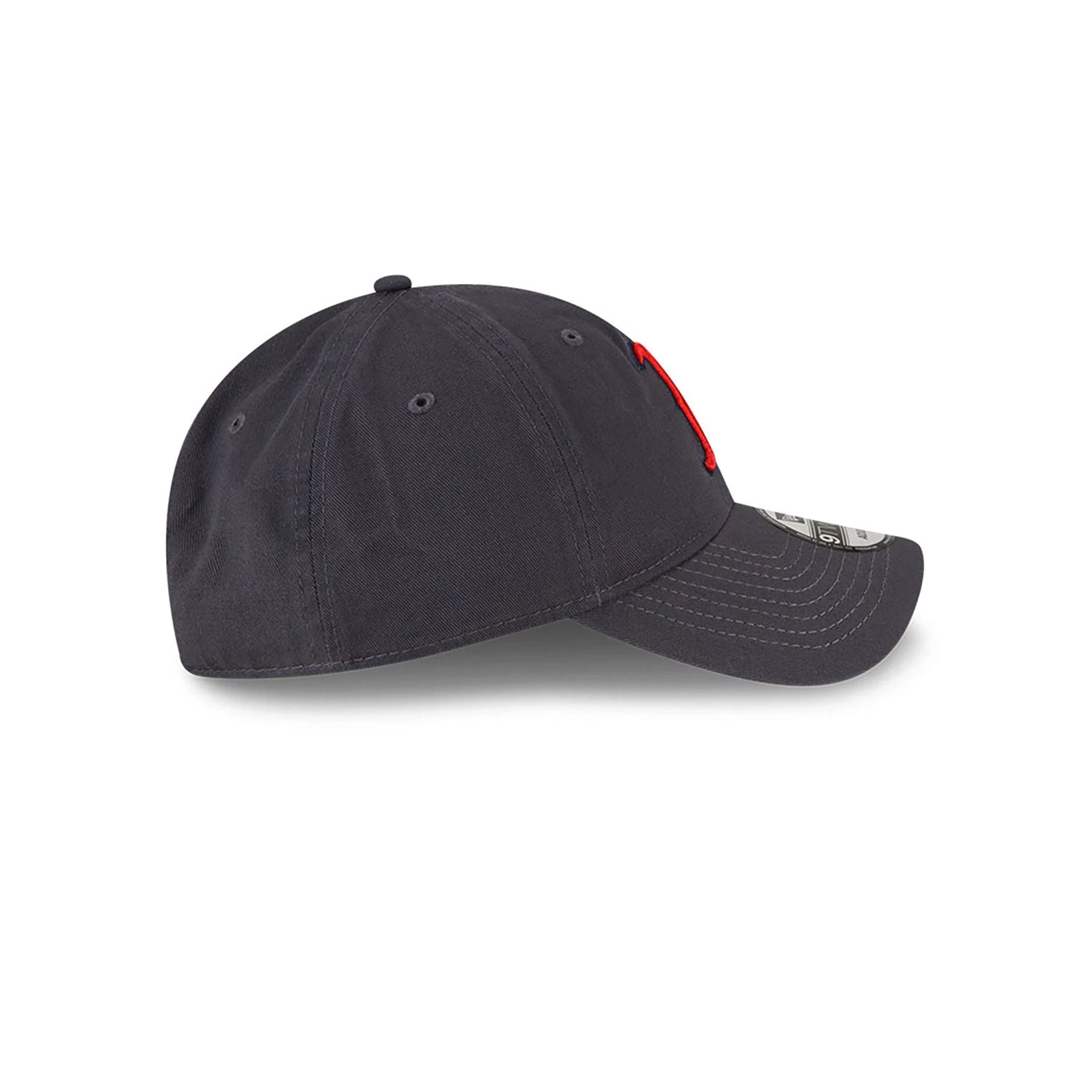 This is a Boston Red Sox MLB Core Classic Dark Grey 9TWENTY Adjustable Cap 4