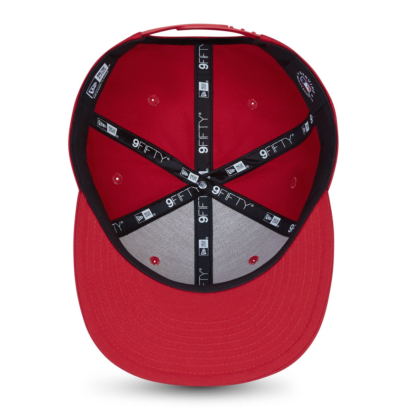 This is a New York Yankees MLB Essential Red 9FIFTY Cap 3