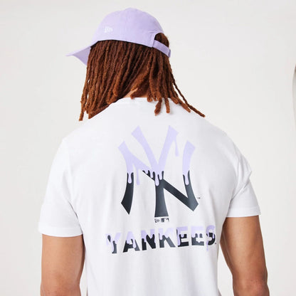 The Male model is wearing New York Yankees MLB Drip Logo White T-Shirt 3