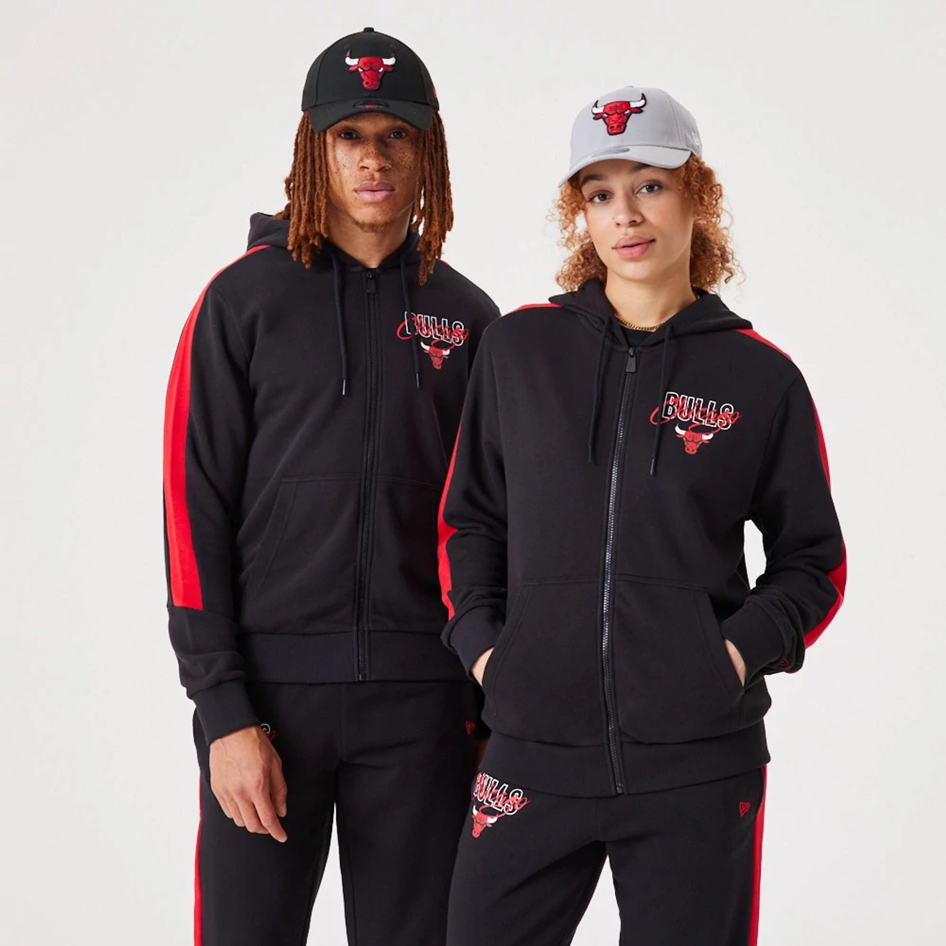 The Male model is wearing Chicago Bulls NBA Script Black Full-Zip Hoodie 1