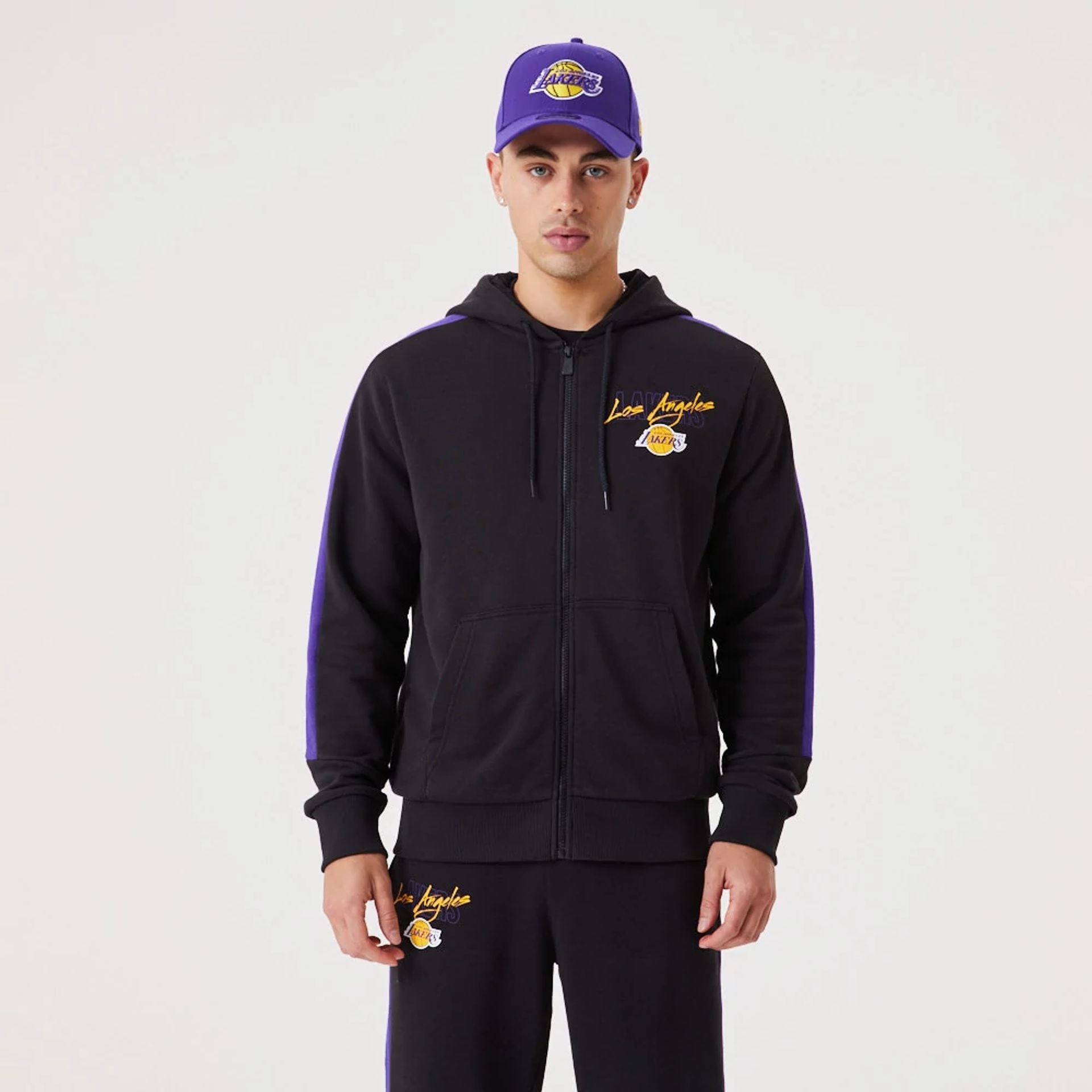 The Male model is wearing LA Lakers NBA Script Black Full-Zip Hoodie 2