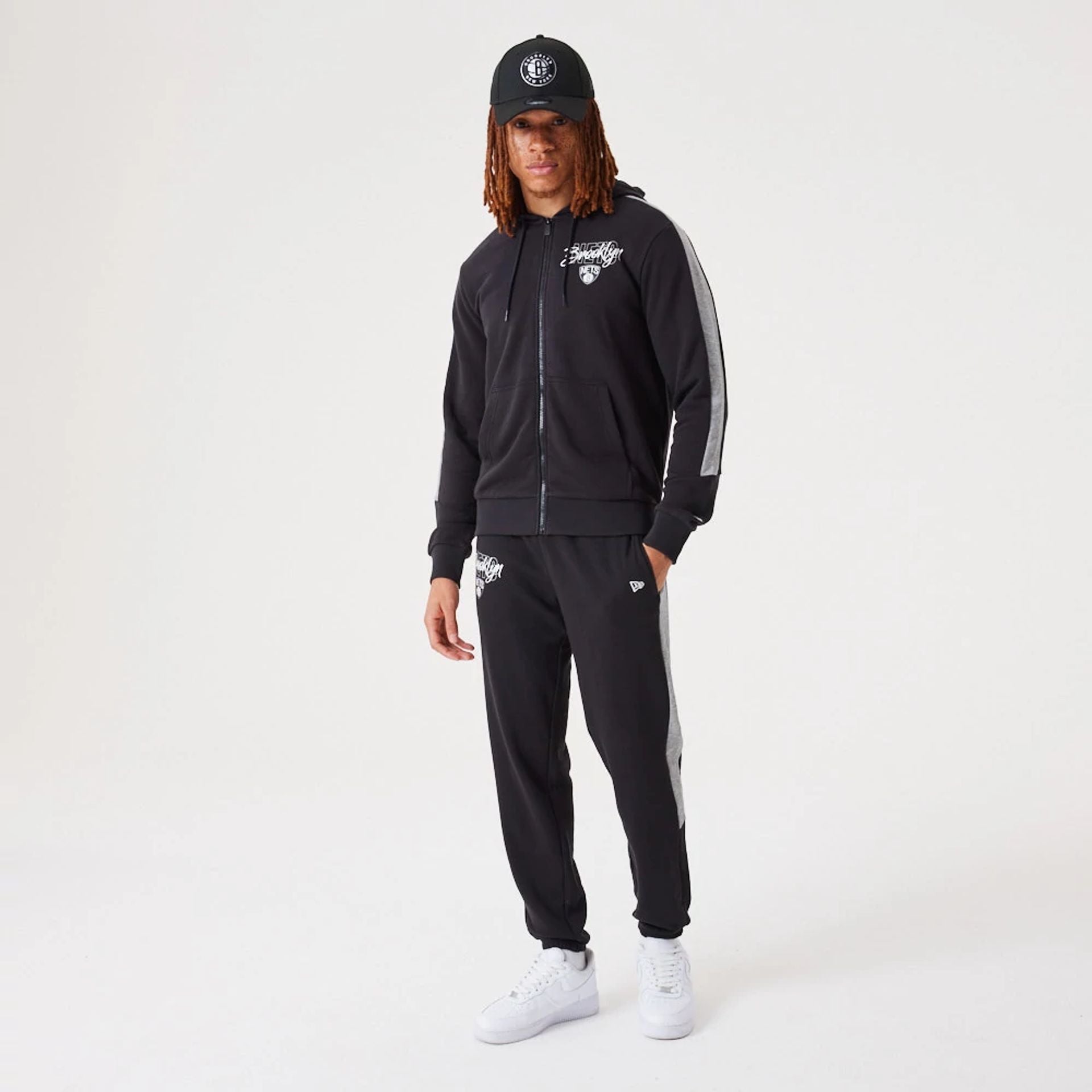 The Male model is wearing Brooklyn Nets NBA Script Black Full-Zip Hoodie 2