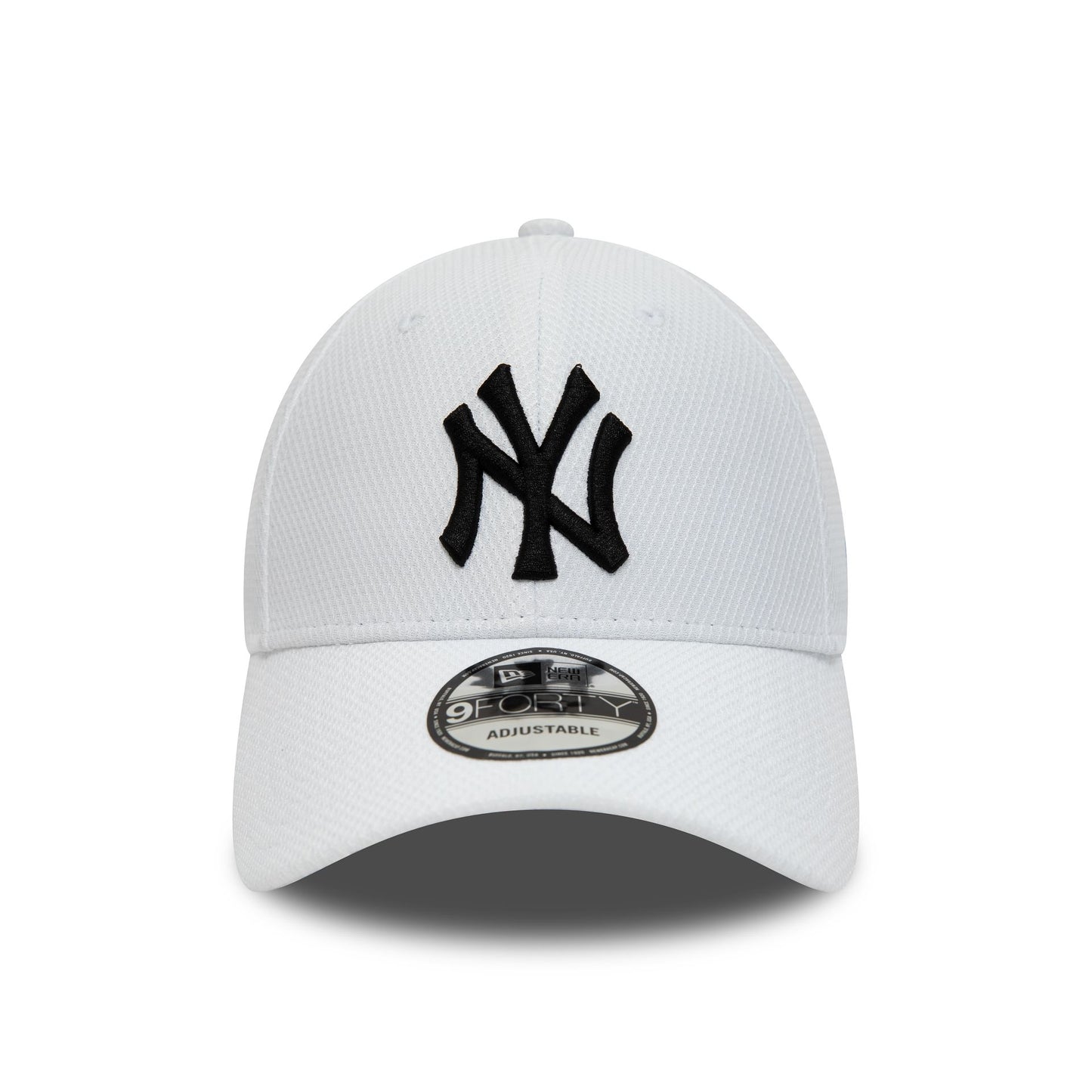 This is a New York Yankees Diamond Era Essential White 9FORTY Adjustable Cap 2