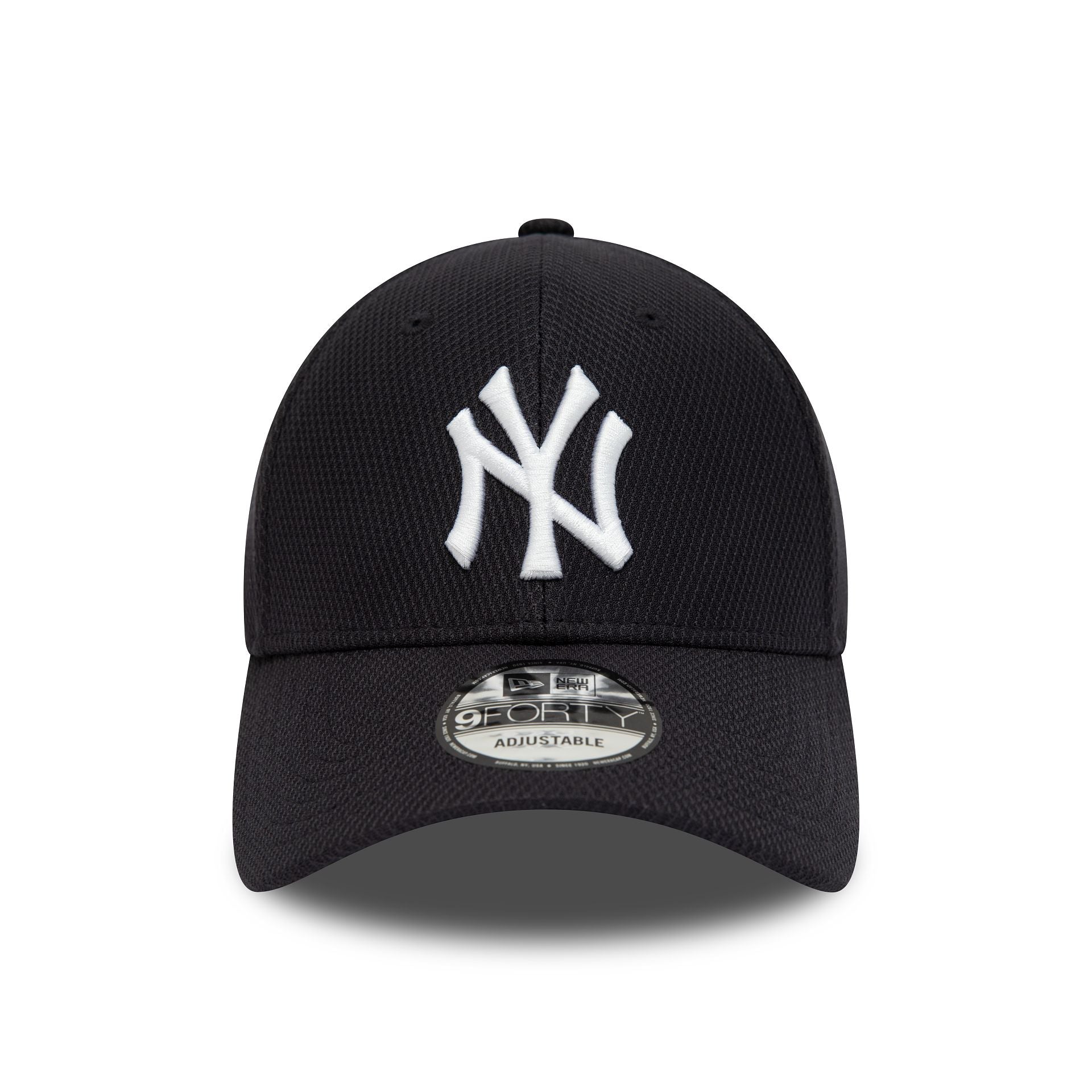 This is a New York Yankees Diamond Era Essential Navy 9FORTY Adjustable Cap 2