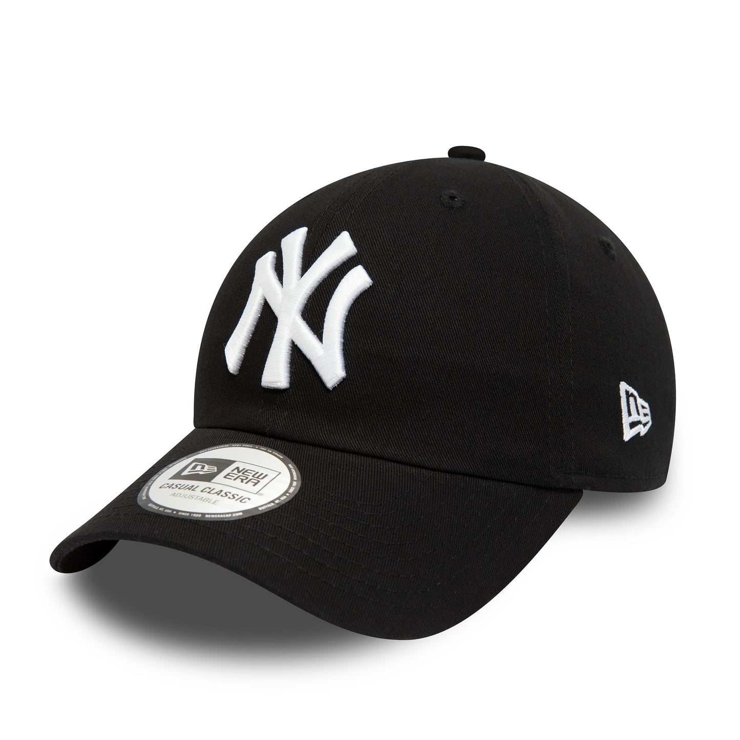 This is a New York Yankees League Essential White On Black 9TWENTY Adjustable Cap 1