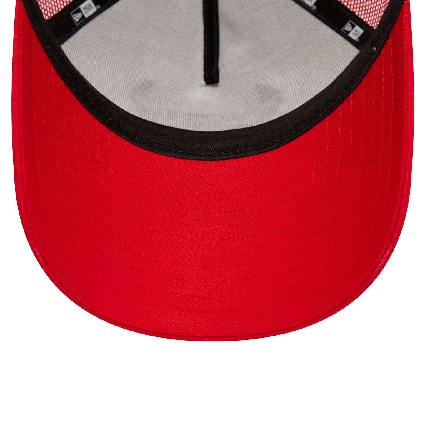 This is a Chicago Bulls Team Colour Red A-Frame Trucker Cap 5