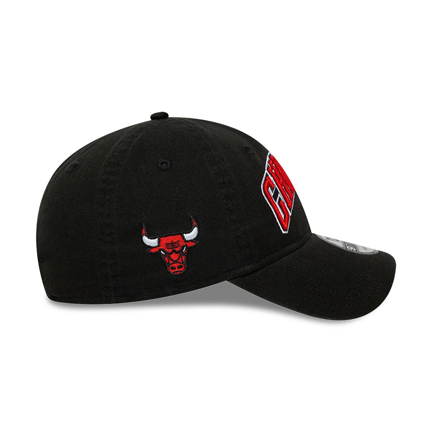 This is a Chicago Bulls NBA Statement Black 9TWENTY Adjustable Cap 6