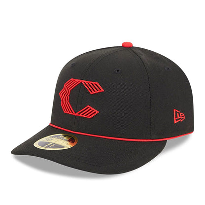 This is a Cincinnati Reds MLB City Connect 2024 Black Low Profile 59FIFTY Fitted Cap 1