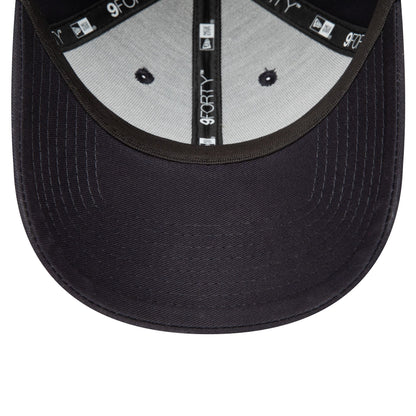 This is a Red Bull Essential Navy 9FORTY Adjustable Cap 5