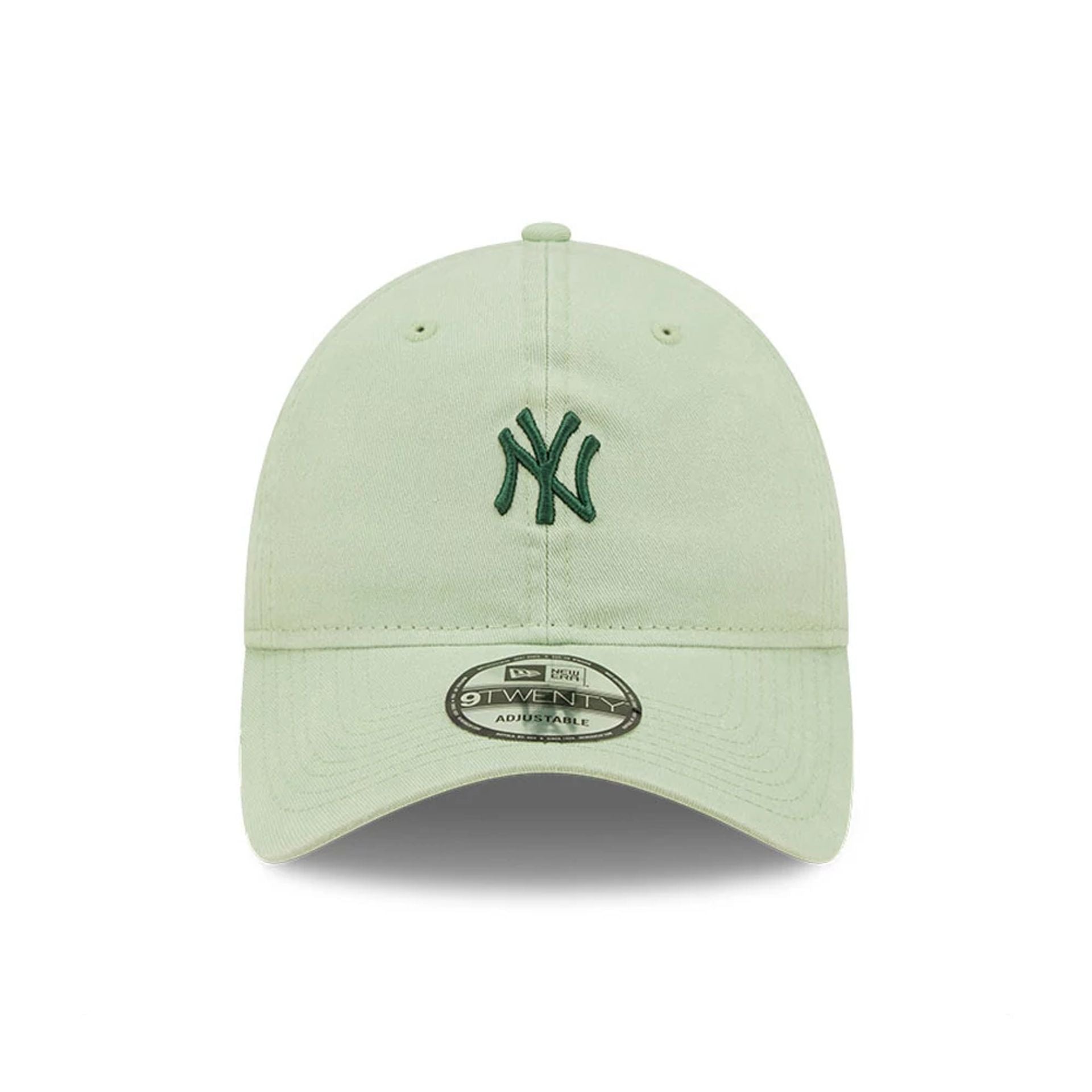 This is a New York Yankees Mini Logo Green 9TWENTY Adjustable Cap 2